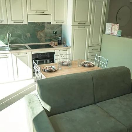 Il Piccolo Paradiso - Acero - By Be Your Affittacamere 3*